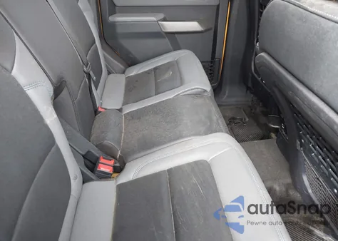 2022 Ford Bronco Black Diamond из США, поврежденный, VIN 1FMEE5DH3NLB35950